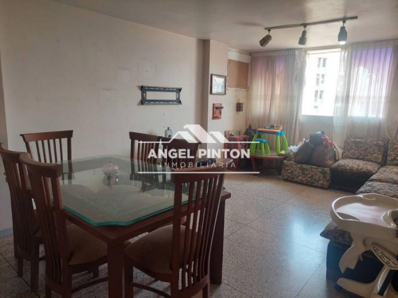 Foto Apartamento en Venta en La Florida, Maracaibo, Zulia - U$D 9.000 - APV222878 - BienesOnLine