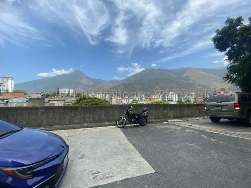 Foto Apartamento en Venta en LA URBINA, Caracas, Distrito Federal - U$D 93.000 - APV240715 - BienesOnLine