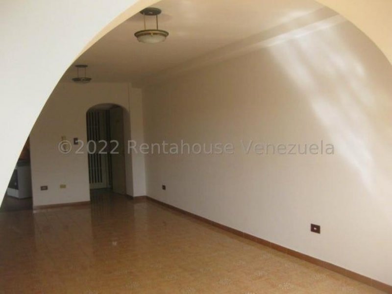 Apartamento en Venta en LA URBINA Caracas, Distrito Federal