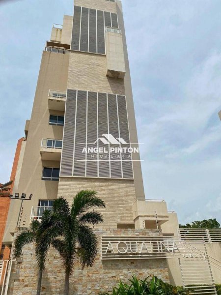 Foto Apartamento en Venta en Maracaibo, Zulia - U$D 230.000 - APV241477 - BienesOnLine