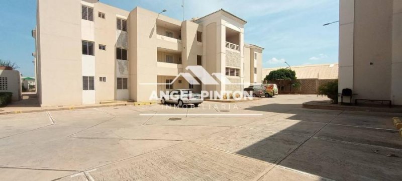 Foto Apartamento en Venta en ZONA OESTE, Maracaibo, Zulia - U$D 16.000 - APV235510 - BienesOnLine