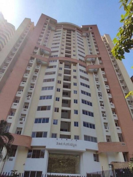 Foto Apartamento en Venta en VALENCIA, Valencia, Carabobo - U$D 26.500 - APV149017 - BienesOnLine