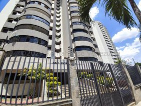 Apartamento en Venta en Las Chimeneas Valencia, Carabobo