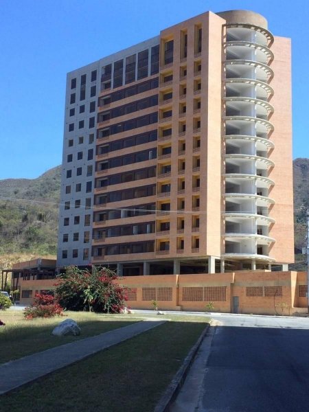 Foto Apartamento en Venta en NAGUANAGUA, Naguanagua, Carabobo - U$D 20.000 - APV149356 - BienesOnLine