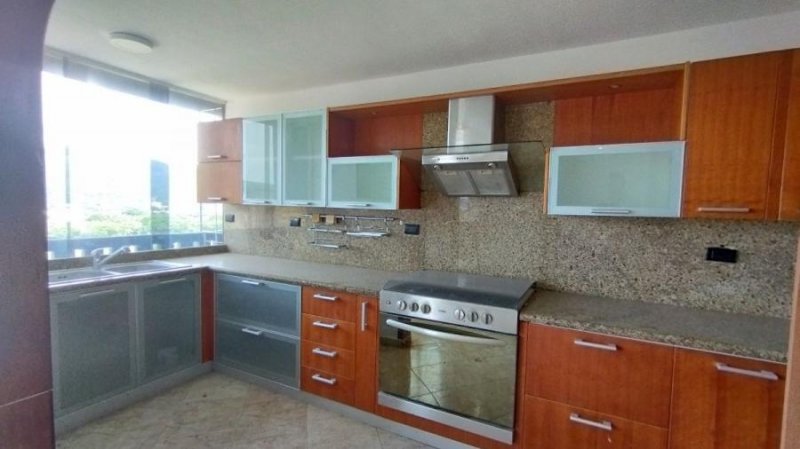 Foto Apartamento en Venta en Valencia, Valencia, Carabobo - U$D 70.000 - APV233798 - BienesOnLine