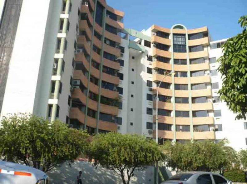 Foto Apartamento en Venta en Mañongo, Naguanagua, Carabobo - BsF 2.600.000 - APV44523 - BienesOnLine