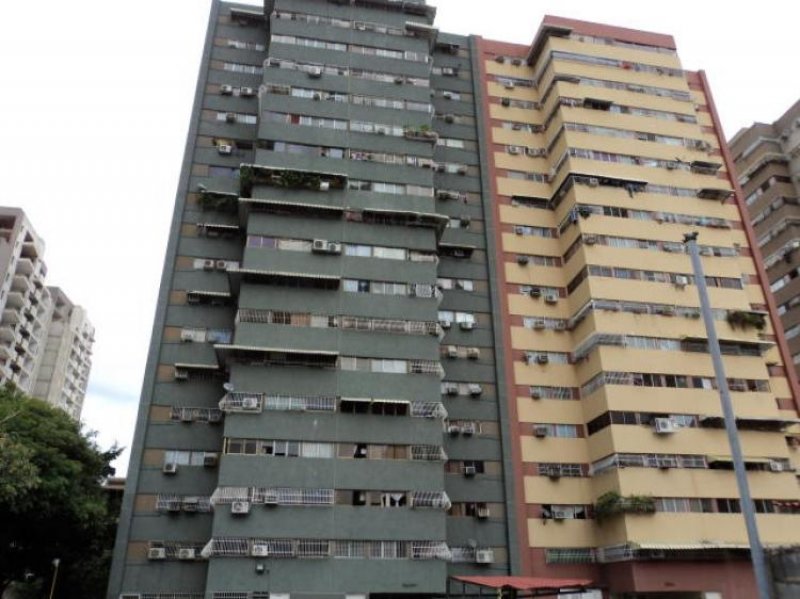 Foto Apartamento en Venta en Maracay, Maracay, Aragua - BsF 785.000 - APV40375 - BienesOnLine