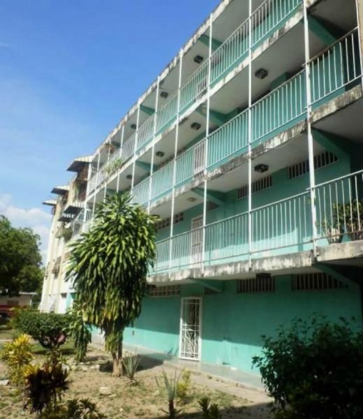 Foto Apartamento en Venta en Maracay, Aragua - BsF 4.800.000 - APV62743 - BienesOnLine