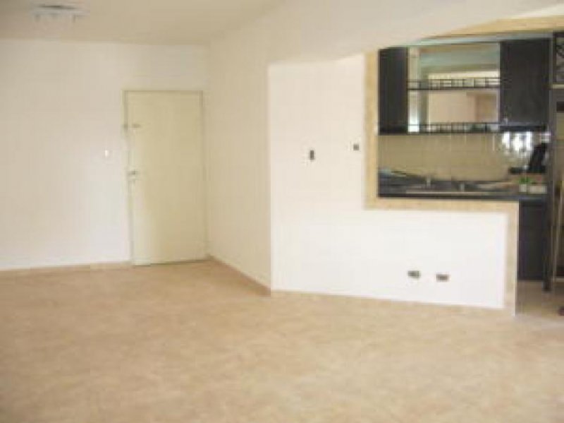 Foto Apartamento en Venta en Maracay, Aragua - BsF 33.000.000 - APV77407 - BienesOnLine