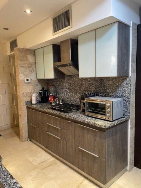 Foto Apartamento en Venta en Maracaibo, Zulia - U$D 50.000 - APV202005 - BienesOnLine