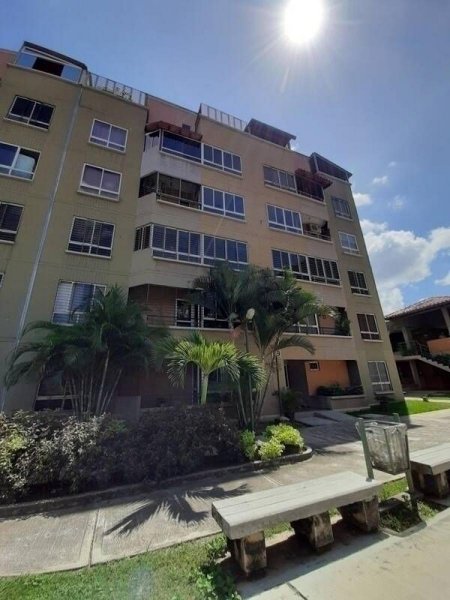 Foto Apartamento en Venta en ARAGUA, Colonia Tovar, Aragua - U$D 25.500 - APV149927 - BienesOnLine