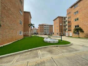 Apartamento en Venta en  Punto Fijo, Falcón