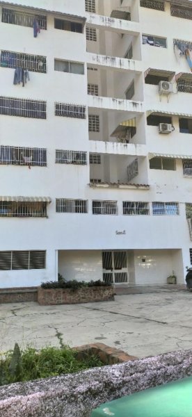 Foto Apartamento en Venta en Cúa, Miranda - U$D 7.500 - APV130432 - BienesOnLine