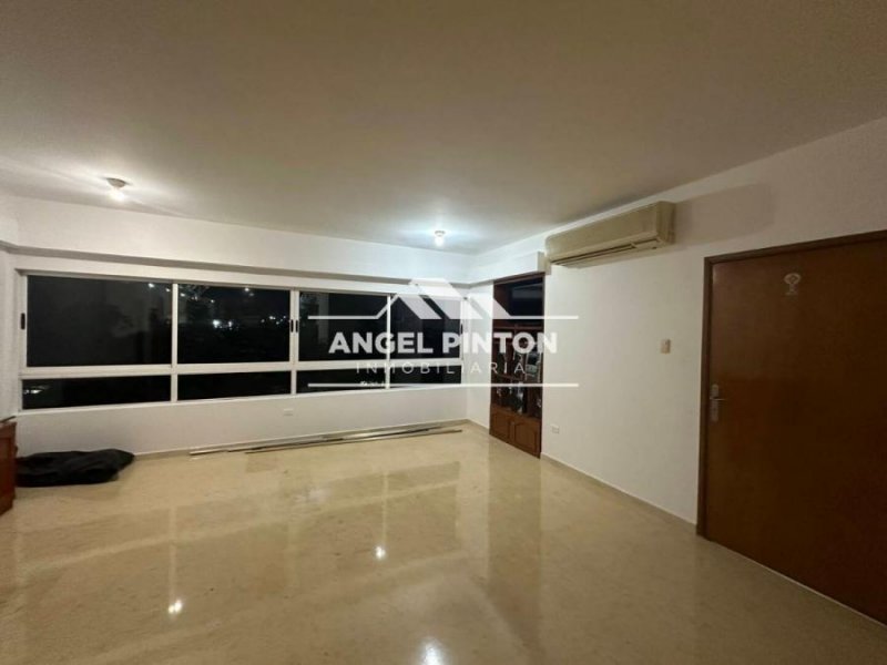 Foto Apartamento en Venta en Maracaibo, Zulia - U$D 80.000 - APV247158 - BienesOnLine