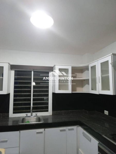 Foto Apartamento en Venta en Maracaibo, Zulia - U$D 16.000 - APV239523 - BienesOnLine