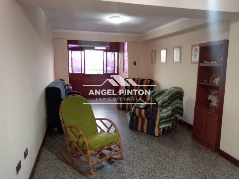 Foto Apartamento en Venta en Norte, Maracaibo, Zulia - U$D 13.000 - APV232450 - BienesOnLine