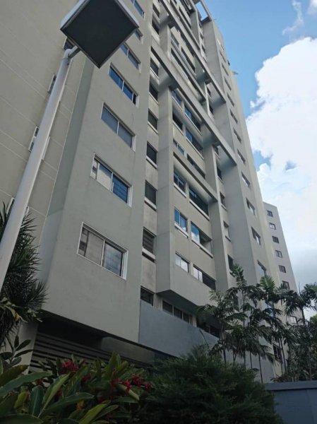 Foto Apartamento en Venta en El Recreo, Caracas, Distrito Federal - U$D 67.000 - APV237828 - BienesOnLine