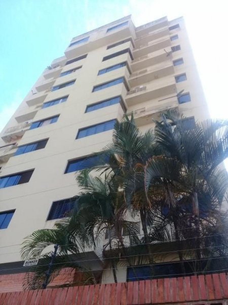 Foto Apartamento en Venta en VALENCIA 2, Valencia, Carabobo - U$D 26.500 - APV145750 - BienesOnLine