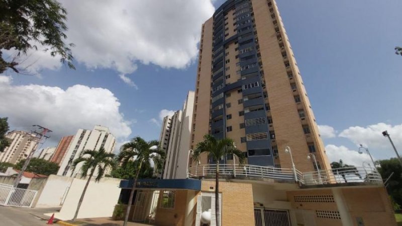 Foto Apartamento en Venta en VALLES DE CAMORUCO, Valencia, Carabobo - U$D 33.000 - APV145830 - BienesOnLine