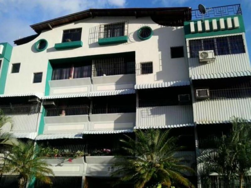 Foto Apartamento en Venta en San Diego, Carabobo - BsF 75.000.000 - APV76156 - BienesOnLine