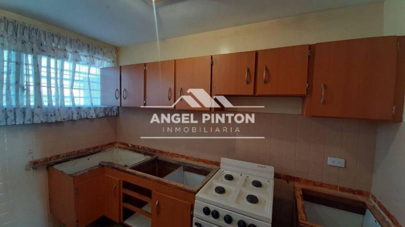 Foto Apartamento en Venta en Maracaibo, Zulia - U$D 10.000 - APV195314 - BienesOnLine