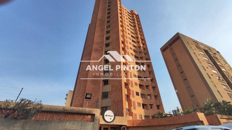 Foto Apartamento en Venta en Maracaibo, Zulia - U$D 40.000 - APV221983 - BienesOnLine