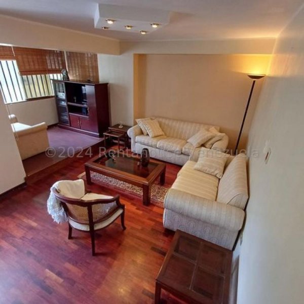 Apartamento en venta en Terrazas del Avila. 25-16231