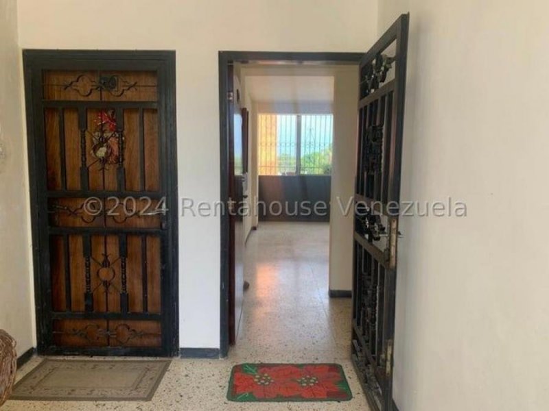 Foto Apartamento en Venta en Maracaibo, Zulia - U$D 18.000 - APV247036 - BienesOnLine