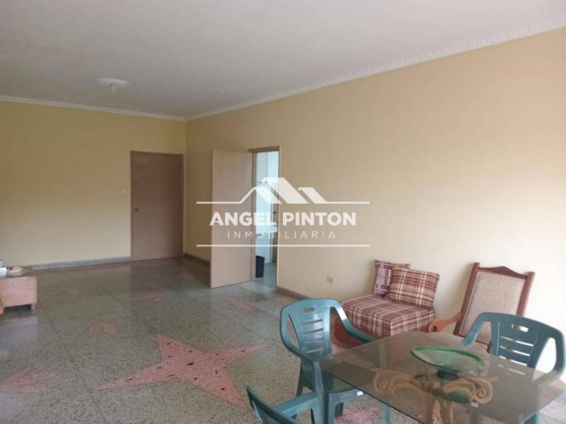 Foto Apartamento en Venta en Maracaibo, Zulia - U$D 17.000 - APV232211 - BienesOnLine