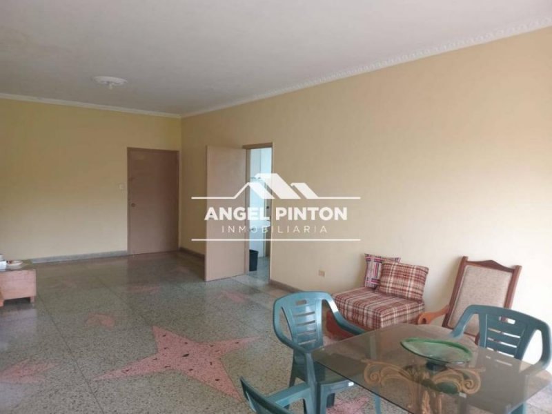 Foto Apartamento en Venta en NORTE, Maracaibo, Zulia - U$D 17.000 - APV240115 - BienesOnLine