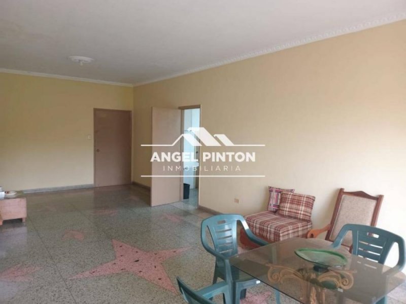 Foto Apartamento en Venta en Maracaibo, Zulia - U$D 17.000 - APV242491 - BienesOnLine