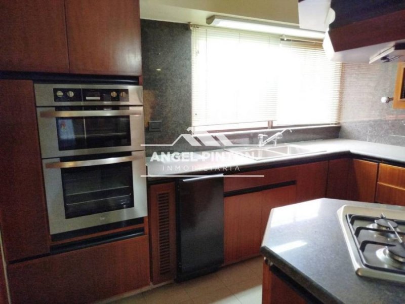 Foto Apartamento en Venta en Maracaibo, Zulia - U$D 59.500 - APV231250 - BienesOnLine