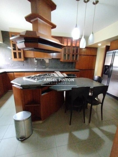 APARTAMENTO EN VENTA EN TIERRA NEGRA MARACAIBO API 8011