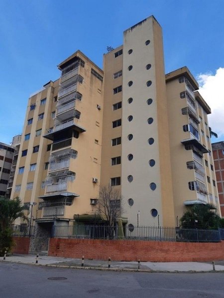 Foto Apartamento en Venta en TRIGAL CENTRO, Valencia, Carabobo - U$D 21.900 - APV144693 - BienesOnLine