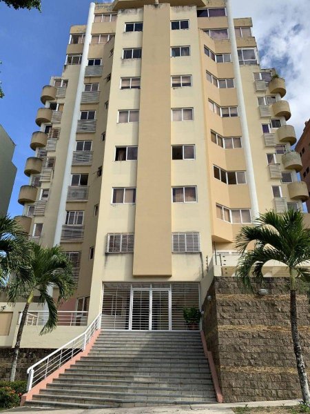 Foto Apartamento en Venta en TRIGAL NORTE, Valencia, Carabobo - U$D 59.500 - APV150082 - BienesOnLine