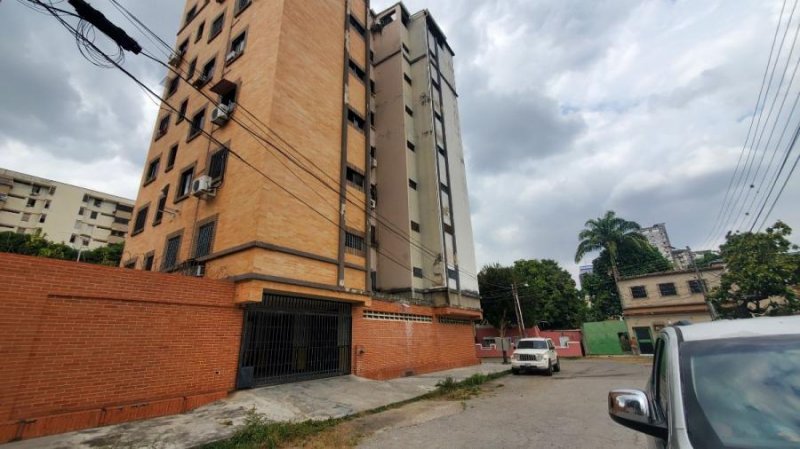 Foto Apartamento en Venta en San José, Valencia, Carabobo - U$D 20.000 - APV219708 - BienesOnLine