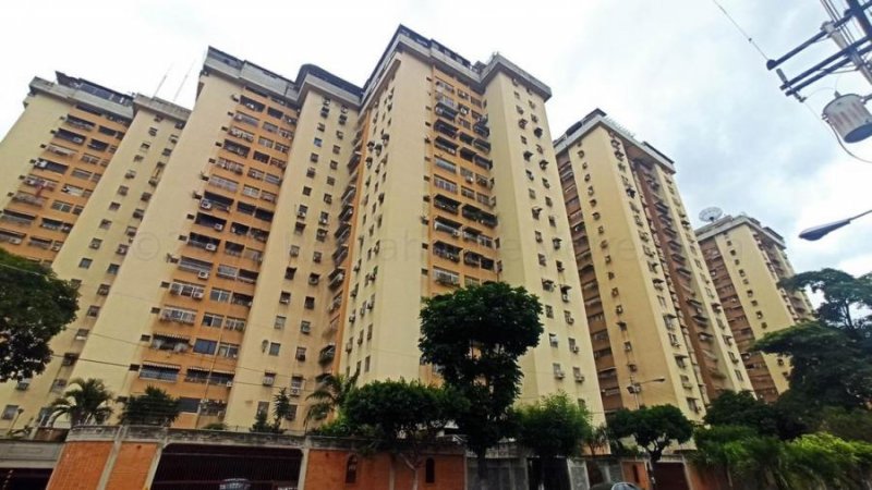 Foto Apartamento en Venta en Urbanizacion El Centro, Maracay, Aragua - U$D 23.900 - APV164250 - BienesOnLine