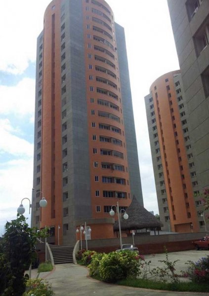 Foto Apartamento en Venta en Av. Bolívar Norte, Valencia, Carabobo - BsF 1.300.000 - APV44726 - BienesOnLine