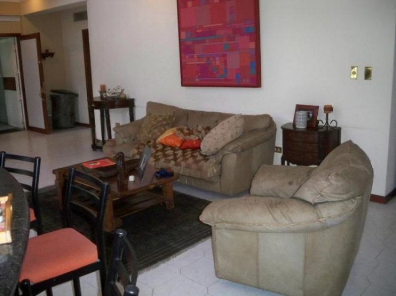 Foto Apartamento en Venta en Valencia, Carabobo - BsF 20.000.000 - APV55001 - BienesOnLine