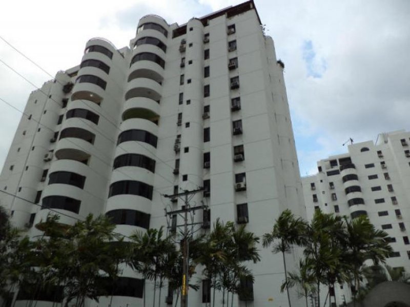 Foto Apartamento en Venta en Agua Blanca, Valencia, Carabobo - BsF 2.250.000 - APV50294 - BienesOnLine