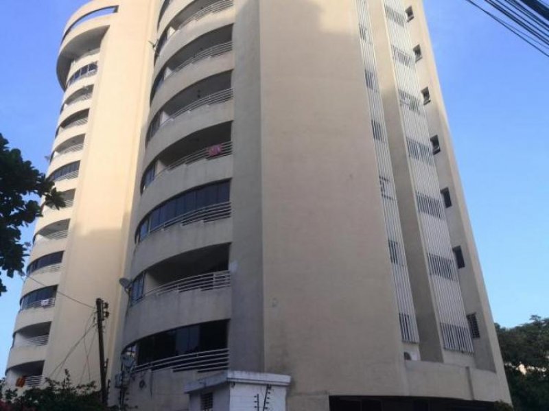 Foto Apartamento en Venta en Valencia, Carabobo - BsF 2.900.000 - APV57050 - BienesOnLine