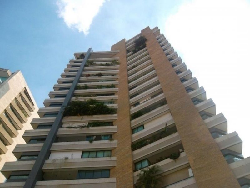 Foto Apartamento en Venta en VALLE BLANCO, Valencia, Carabobo - U$D 400.000 - APV140991 - BienesOnLine