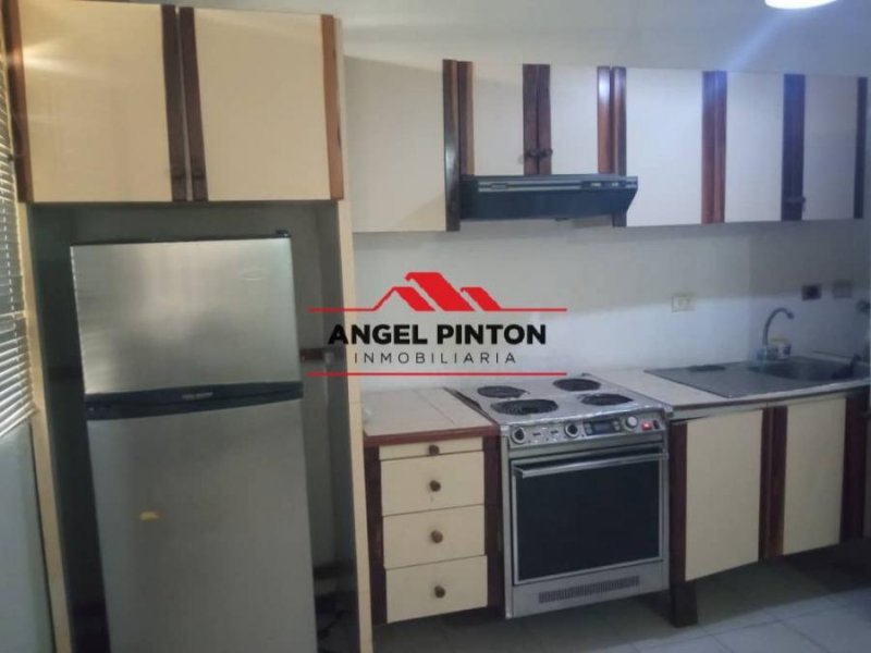 Foto Apartamento en Venta en Maracaibo, Zulia - U$D 12.000 - APV178550 - BienesOnLine