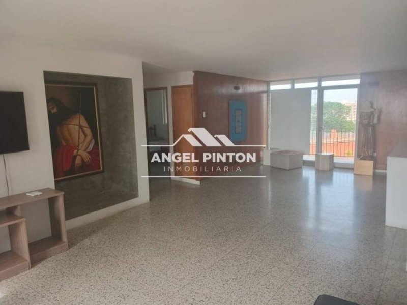 Foto Apartamento en Venta en Maracaibo, Zulia - U$D 15.500 - APV230293 - BienesOnLine