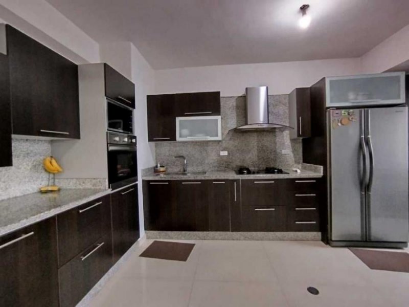 Apartamento en Venta en Valencia Valencia, Carabobo