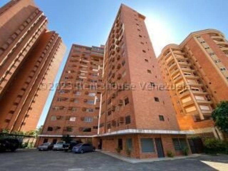 Foto Apartamento en Venta en Maracaibo, Zulia - U$D 60.000 - APV244914 - BienesOnLine