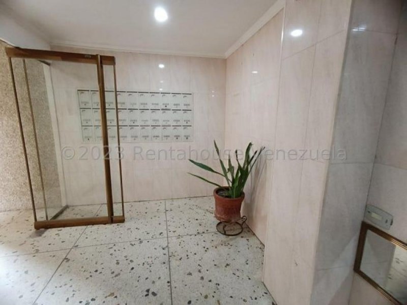 Foto Apartamento en Venta en Maracaibo, Zulia - U$D 24.000 - APV246457 - BienesOnLine