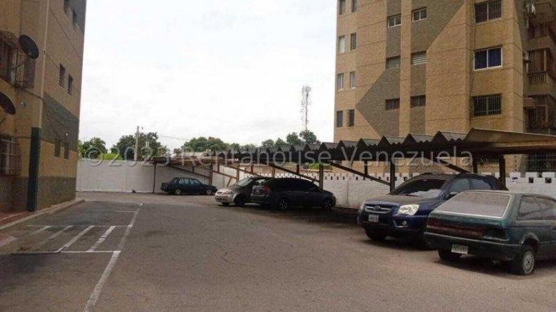 Foto Apartamento en Venta en Maracaibo, Zulia - U$D 14.000 - APV214096 - BienesOnLine