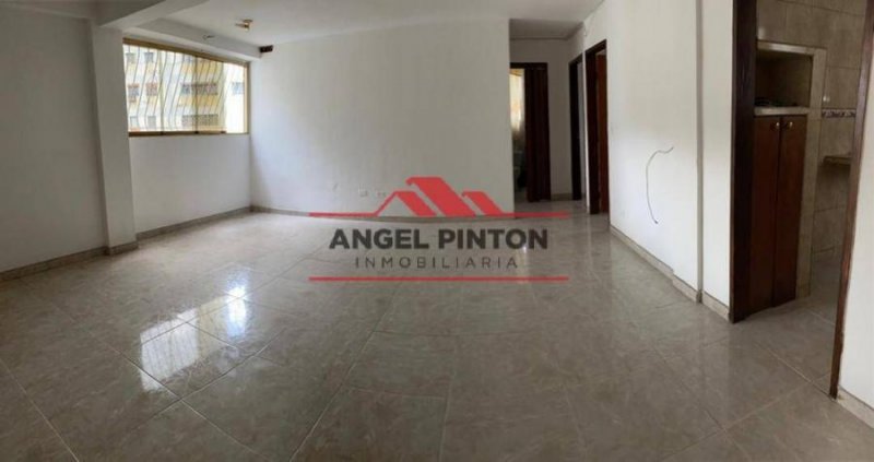 Foto Apartamento en Venta en Caracas, Distrito Federal - U$D 24.500 - APV179297 - BienesOnLine