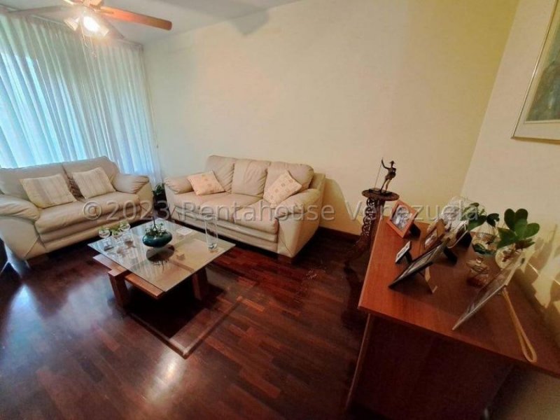 Apartamento en venta La Boyera 24-9750